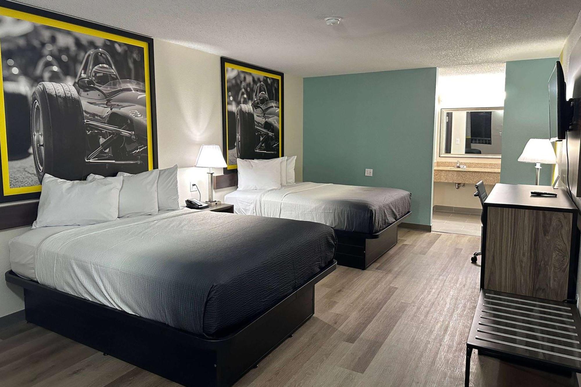 Super 8 By Wyndham Kannapolis Luaran gambar